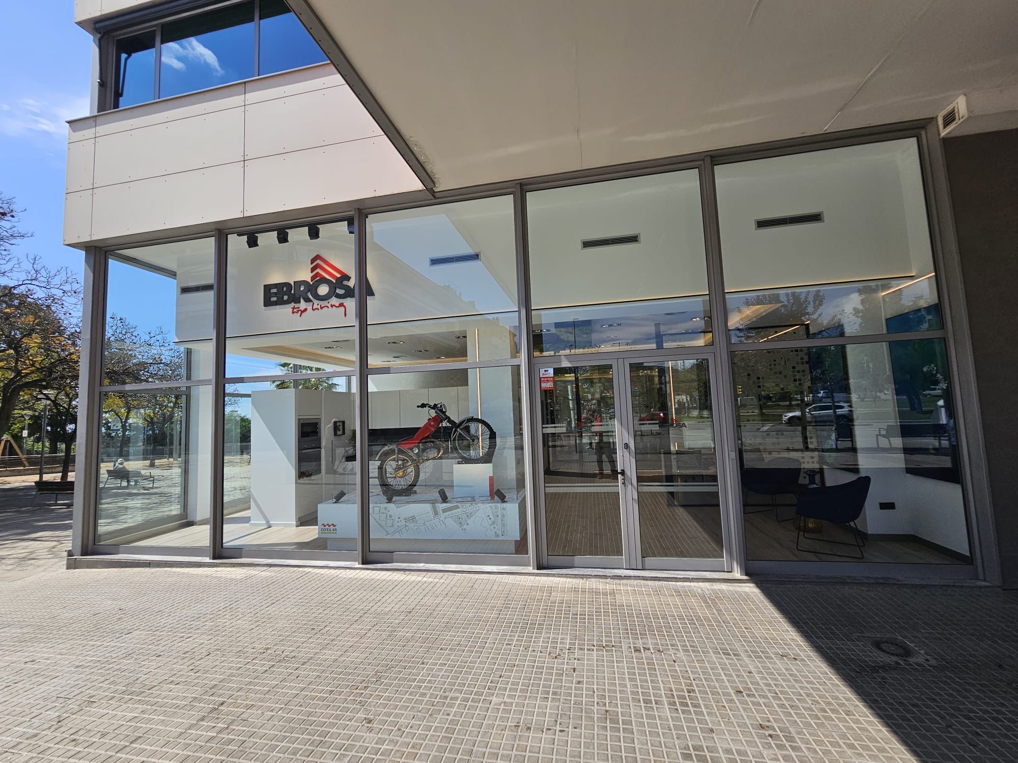 Oficina cota