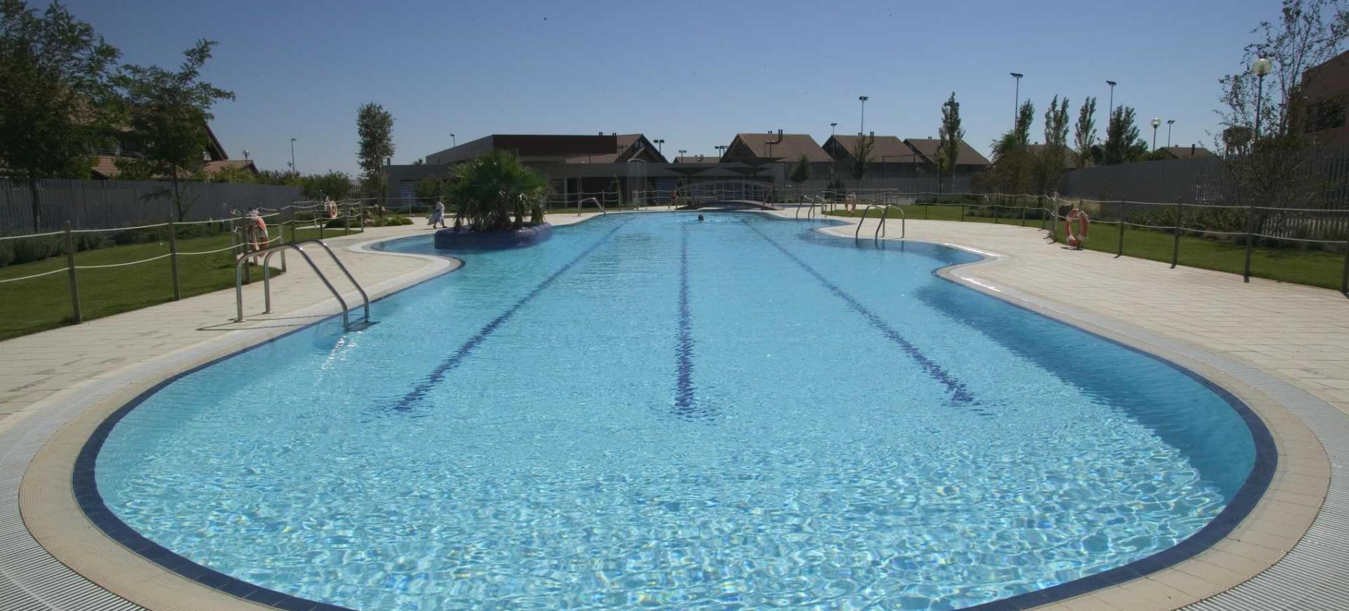 piscina_baja.jpeg
