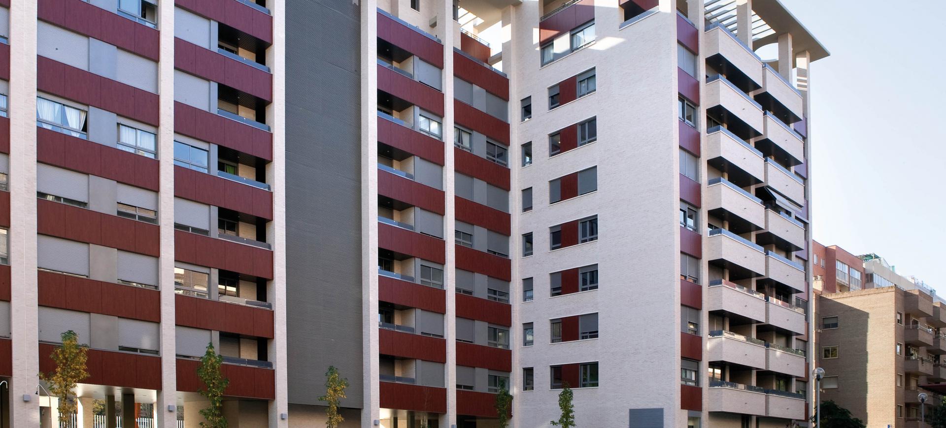 torre-del-agua-piscina.jpeg